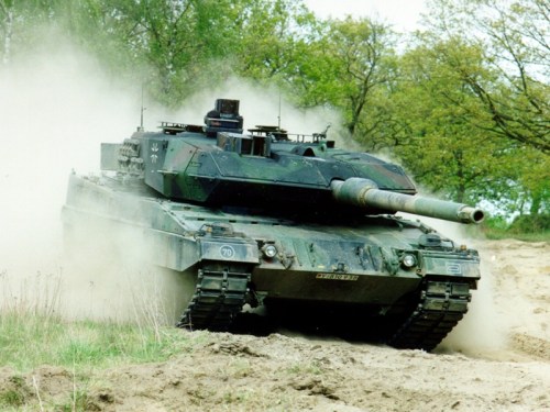LAND_Leopard_2A6_lg