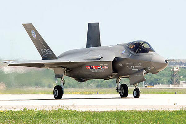 f35_3