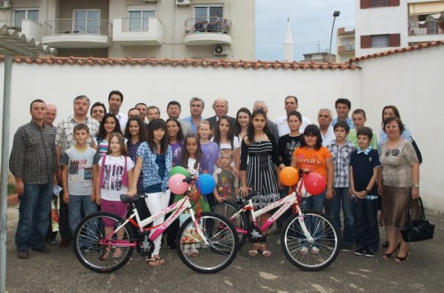 OLYMPUS DIGITAL CAMERA