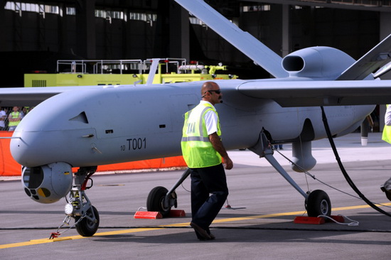 INSANSIZ HAVA ARACI ''ANKA'' HANGARDAN CIKTI