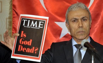 Mehmet Ali Agca addresses a press conference in Istanbul.