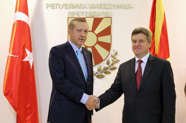 "ΣΠΟΝΣΟΡΑΣ" Η ΤΟΥΡΚΙΑ Ο σκοπιανός στρατός είναι επιχορηγούμενος!