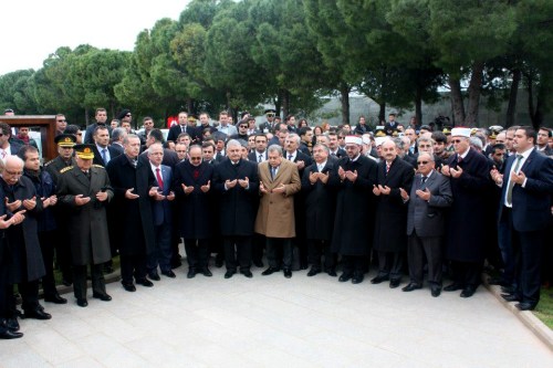 429707_352943071471987_795991409_n