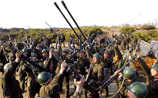 north-korea-soldie_2515939c