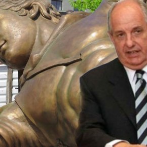 Κουίκ:Επιμένουν να εκχωρήσουν ονομασία με τον όρο&nbsp;«Μακεδονία»