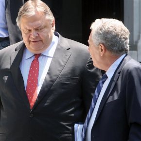 Μίνι κρίση στην κυβέρνηση για το αντιρατσιστικό Νέα σύσκεψη αρχηγών, πιθανότατα την Πέμπτη, σε μια προσπάθεια να υπάρξει&nbsp;συνεννόηση