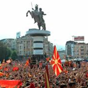 ΦΑΝΤΑΣΙΩΣΕΙΣ ΓΚΡΟΥΕΦΣΚΙ «Οι Σκοπιανοί είναι το αρχαιότερο&nbsp;Έθνος»