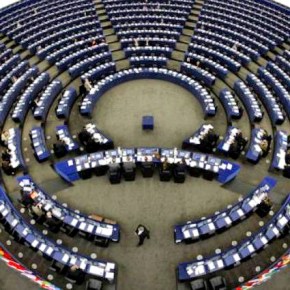 «Βούλγαροι και Έλληνες ευρωβουλευτές θα προσβάλουν ψήφισμα για τα&nbsp;Σκόπια»