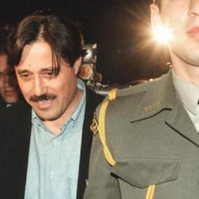 Ο Καλεντερίδης μιλά για τον Οτσαλάν σε Τούρκους δημοσιογράφους -Τι&nbsp;αποκαλύπτει