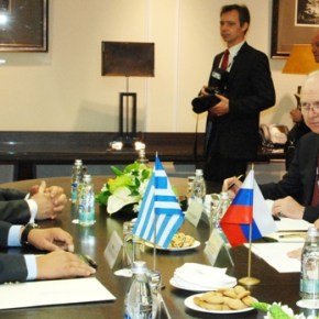 Συνάντηση του Έλληνα με τον Ρώσο υπουργό&nbsp;Άμυνας