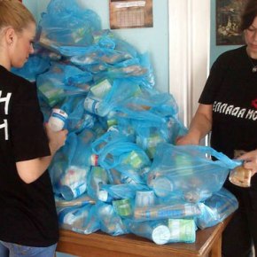 «ΑΠΑΓΟΡΕΥΤΙΚΟ» ΤΟΥ ΚΑΜΙΝΗ! ΜΑΤ μπλόκαραν το συσσίτιο της Χρυσής Αυγής – Συνεχίζει να προκαλεί ο δήμαρχος των τζαμιών&nbsp;(upd)