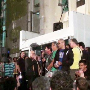 Αυτός είναι ο πολιτισμός της ΕΡΤ; Λαθρομετανάστης βγάζει «διάγγελμα» και το πλήθος…Ελλήνων χειροκροτεί…! (Video)