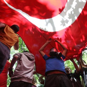 Νέμεση στην Πλατεία Ταξίμ – του Μάριου&nbsp;Ευρυβιάδη