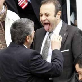 Η βλακεία – του Εγκεμέν Μπαγκίς – είναι&nbsp;ανίκητη