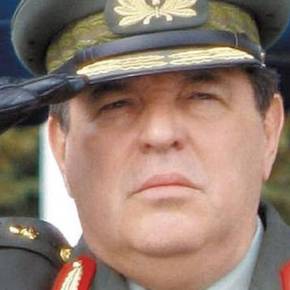 Γιατί δεν είχε μιλήσει ο Φράγκος για τις περικοπές όταν ήταν Α/ΓΕΣ – Η&nbsp;απάντηση