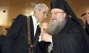 »ΠΑΡΤΕ ΤΑ ΠΑΙΔΙΑ ΣΑΣ ΚΑΙ ΑΠΟΜΑΚΡΥΝΘΕΙΤΕ» – Ο Άνθιμος μαζεύει υπογραφές κατά του Gay&nbsp;Pride