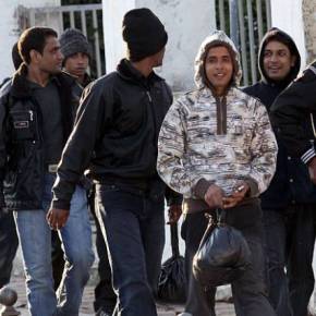 ΤΟ 90% ΤΩΝ ΛΑΘΡΟΜΕΤΑΝΑΣΤΩΝ ΠΕΡΝΑΕΙ ΑΠΟ ΕΜΑΣ Η Ελλάδα θα καταψηφίσει το «Δουβλίνο&nbsp;ΙΙΙ»