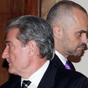 Αλβανία: Ο Μπερίσα έλυσε τη σιωπή του και&nbsp;αποχωρεί…