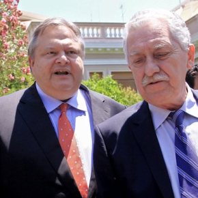 Δε βγαίνουν τα «κουκιά», δεν πέφτει η κυβέρνηση, αντεπίθεση Σαμαρά&nbsp;–