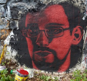 Ο Σνόουντεν απέσυρε την αίτηση πολιτικού ασύλου προς τη&nbsp;Ρωσία