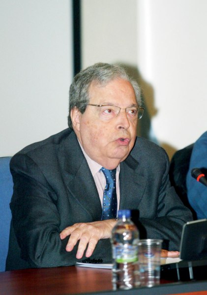 assets_LARGE_t_942_43561606