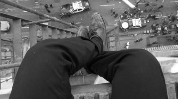 αυτοκτονία12