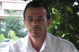 Ο Αλβανοκατσαπλιάς Ταχίρ Μήτσι τολμάει και μιλά …Για δικαιώματα φονιάδων !&nbsp;(video)