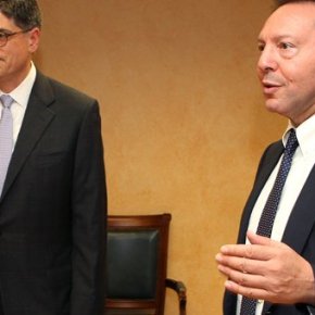 Λιου: Δεν καλύπτεται μόνο από μισθούς και συντάξεις το δημοσιονομικό&nbsp;κενό