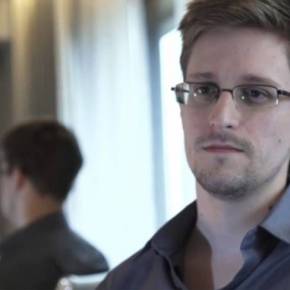 Ε. Σνόουντεν «Κρατάω βόμβες για την&nbsp;Ελλάδα»