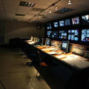 Εως την Τετάρτη θα εκπέμψει πάλι η δημόσια τηλεόραση, λέει η&nbsp;κυβέρνηση