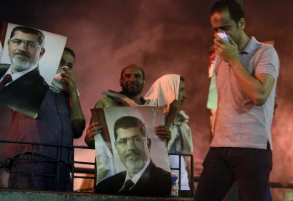 morsi_afises-630x433