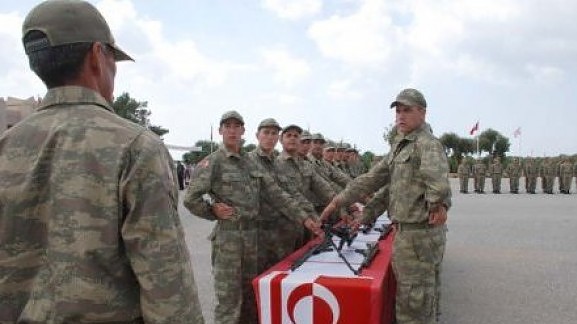 psevdokratos_607_380_577_324