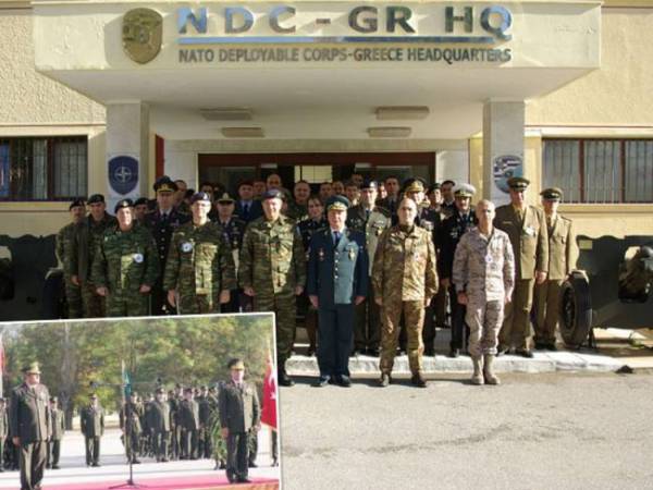 2b126ef17ecf366d92b2409c4604d34e_XL