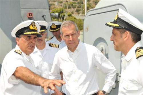 davakis_stolos-630x418