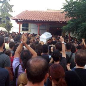 «ΒΑΡΙΑ ΚΡΑΝΙΟΕΓΚΕΦΑΛΙΚΗ ΚΑΚΩΣΗ» Το πόρισμα των ιατροδικαστών για τον τραγικό θάνατο του 19χρονου στο&nbsp;τρόλεϊ