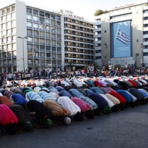 Το τζαμί των άγονων διαγωνισμών, και το&nbsp;παρασκήνιο