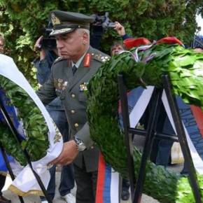Κατάθεση Στεφάνου από τον Α/ΓΕΕΘΑ στο Σερβο-Ελληνικό&nbsp;νεκροταφείο