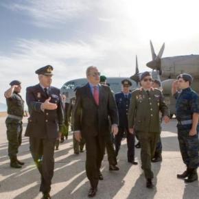 «Καρφιά» Αβραμόπουλου για «όσους από το εξωτερικό πιέζουν για περικοπές στην&nbsp;Άμυνα»