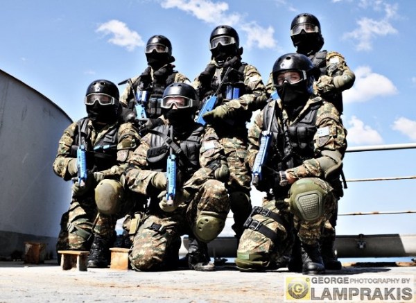 4047dc2f08c422a43c6430815243ead6_L