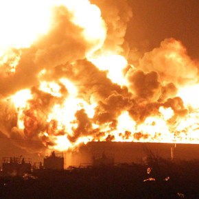 ‘Εκρηξη σε πολεμικό εργοστάσιο με »πυρηνικά απόβλητα» κοντά στην ‘Αγκυρα …4 τραυματίες&nbsp;!