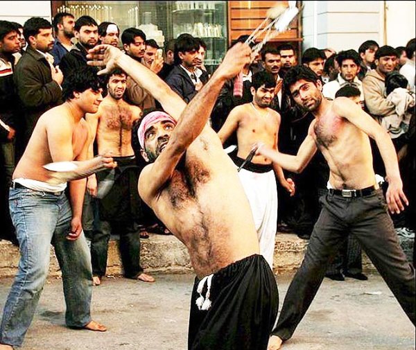 Athina-Islamiki-Proteyousa-