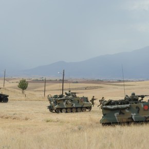 Φώτορεπορτάζ απο την χθεσινή Αστραπιαία »Επέλαση των Αρμάτων» σε περιοχή της …&nbsp;Φλώρινας