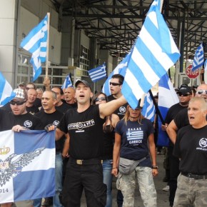 ΕΞΩ ΟΙ ΑΛΒΑΝΟΙ: Η Χρυσή Αυγή έκλεισε τα σύνορα στην Κακαβιά –&nbsp;ΦΩΤΟΡΕΠΟΡΤΑΖ