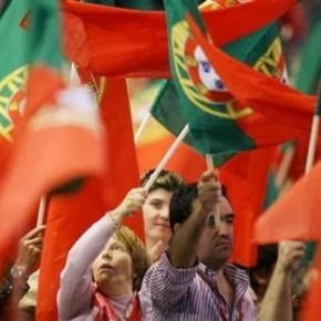 ΤΑ ΚΑΝΑΛΙΑ ΣΙΩΠΟΥΝ : ΤΙ ΣΥΝΕΒΗ ΣΤΗΝ ΠΟΡΤΟΓΑΛΙΑ ΜΕ ΤΗΝ ΤΡΟΙΚΑ&nbsp;;‏