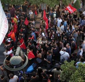 Οργή στις αντιναζιστικές συγκεντρώσεις.ΧΙΛΙΑΔΕΣ ΚΟΣΜΟΥ ΣΤΙΣ ΔΙΑΔΗΛΩΣΕΙΣ&nbsp;ΠΑΝΕΛΛΑΔΙΚΑ