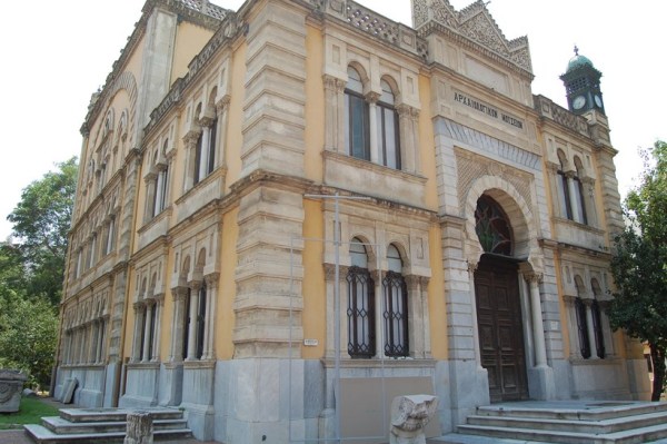 Selanik'te 90 yil sonra Yeni Cami'de ilk bayram namazi kilinacak