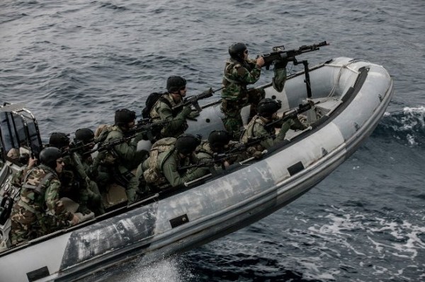 1a9baee2108527eeffc063ebca11f242_XL