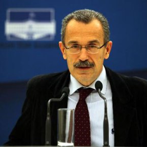 Εκκληση να αδειάσει το Ραδιομέγαρο απηύθυνε ο Παντελής&nbsp;Καψής