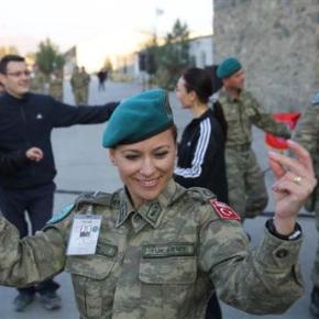 Επιστράτευσαν Τουρκάλες τσιφτετελούδες για να διδάξουν Τουρκικά στο Αφγανιστάν&nbsp;!