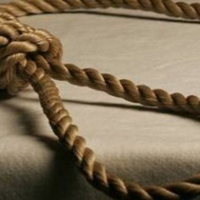 Συγκλονισμένη η Ημαθία από την αυτοκτονία 13χρονης -Βρέθηκε νεκρή στην αποθήκη του σπιτιού&nbsp;της